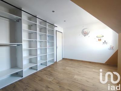 Maison - 183 m² - 7 pièces