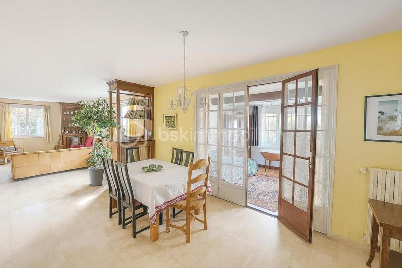 Maison - 175 m² - 7 pièces