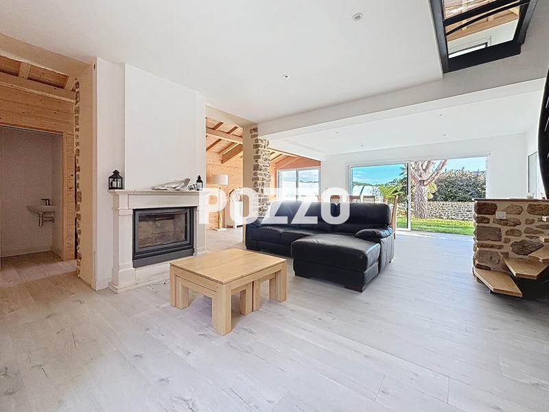 Maison - 158 m² - 6 pièces