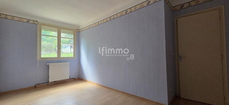 Maison - 92 m² - 4 pièces