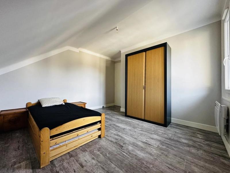 Appartement - 76 m² - 5 pièces