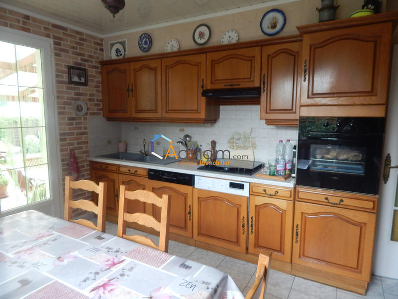 Maison - 148 m² - 6 pièces