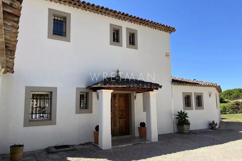 Villa - 180 m² - 5 pièces