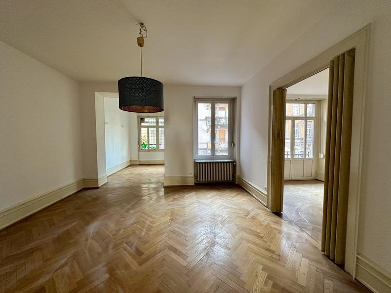 Appartement - 137 m² - 6 pièces