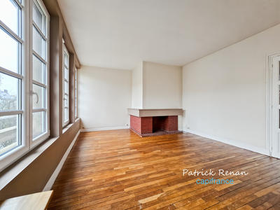 Appartement - 80 m² - 4 pièces