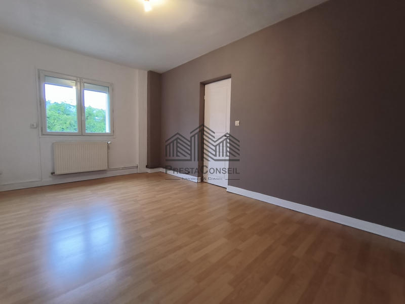 Maison - 84 m² - 4 pièces