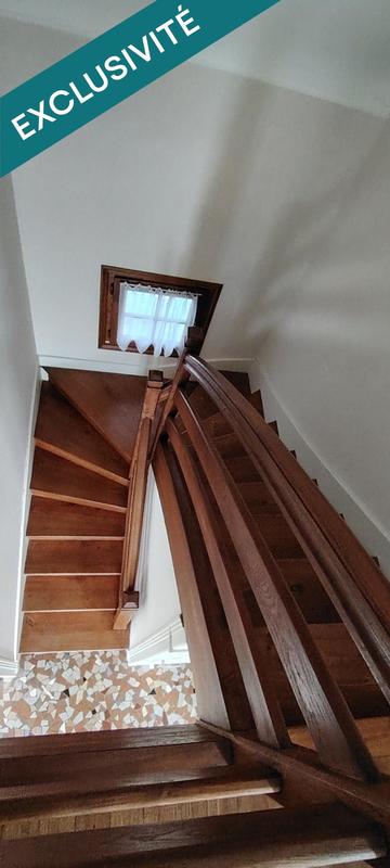 Maison - 111 m² - 6 pièces