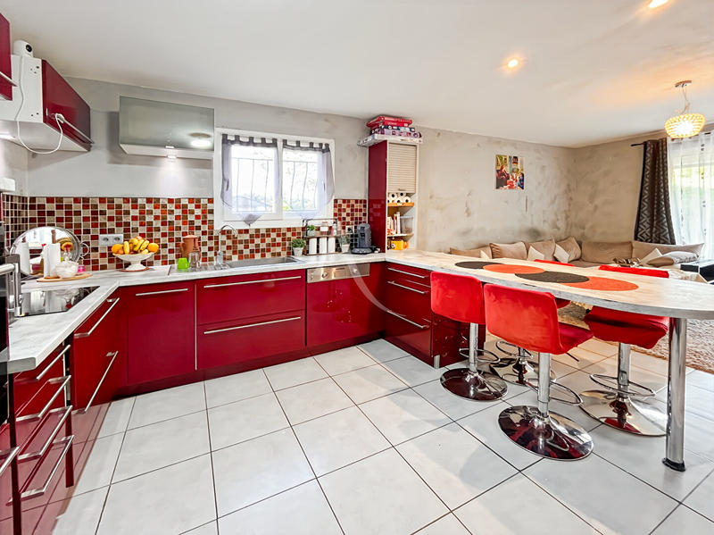 Maison - 165 m² - 5 pièces