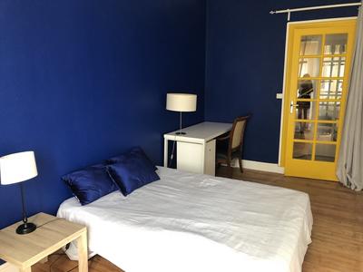 Appartement - 120 m² - 5 pièces