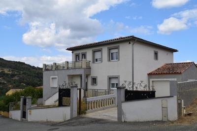 Maison - 160 m² - 11 pièces