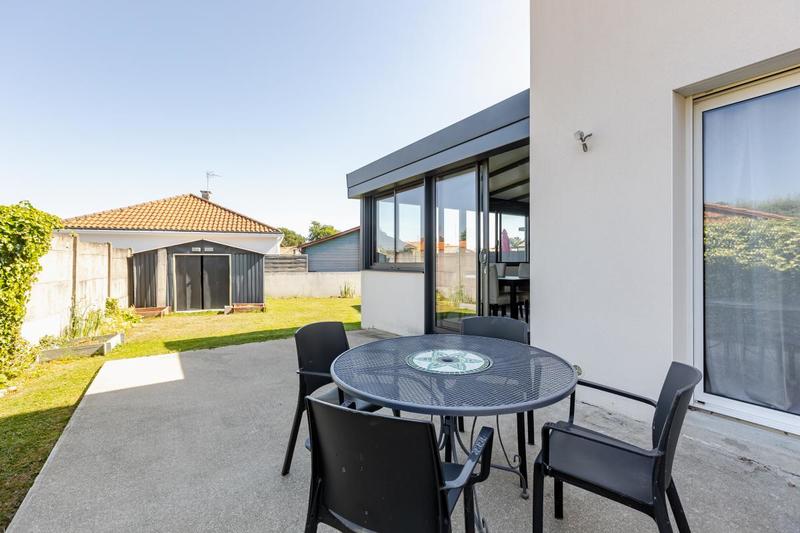 Maison - 146 m² - 6 pièces