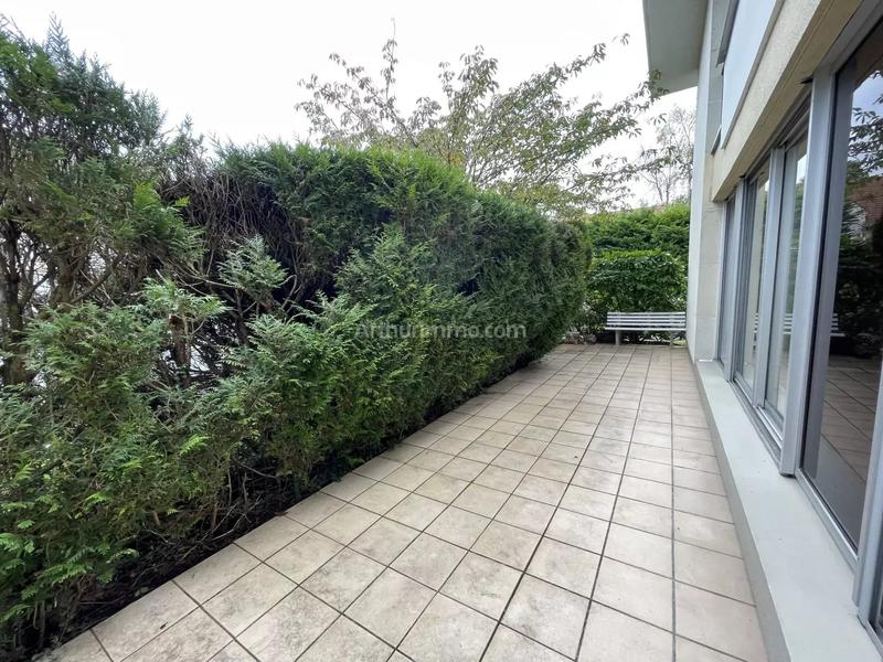 Appartement - 77 m² - 4 pièces