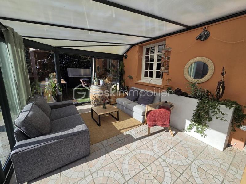 Maison - 140 m² - 6 pièces