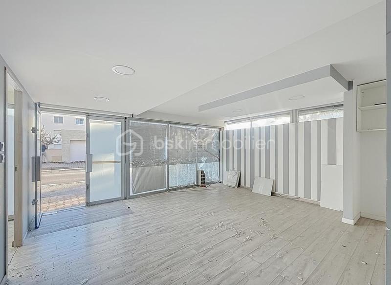 Appartement - 92 m² - 4 pièces