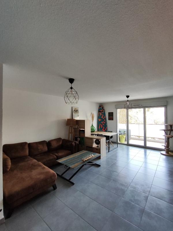 Appartement - 71 m² - 3 pièces