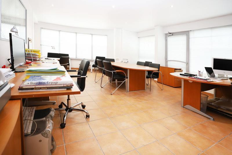 Fonds de commerce - 156 m²