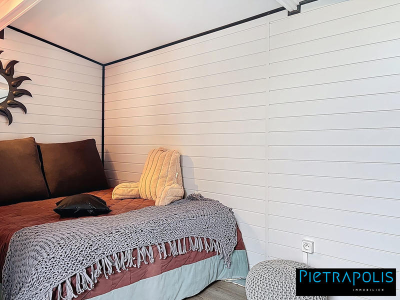 Maison - 140 m² - 5 pièces