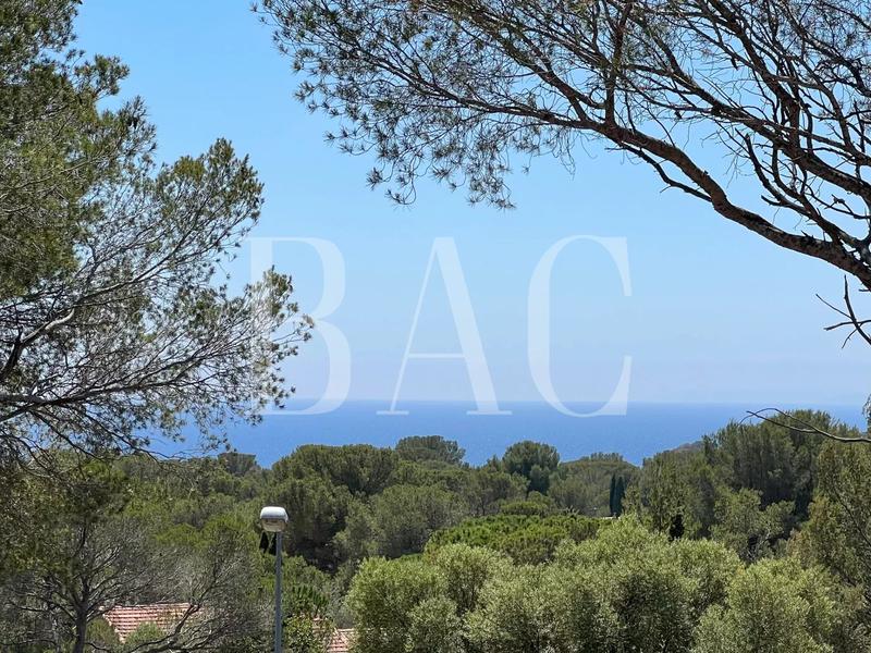 Villa - 210 m² - 7 pièces