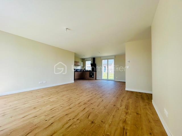 Maison - 85 m² - 5 pièces