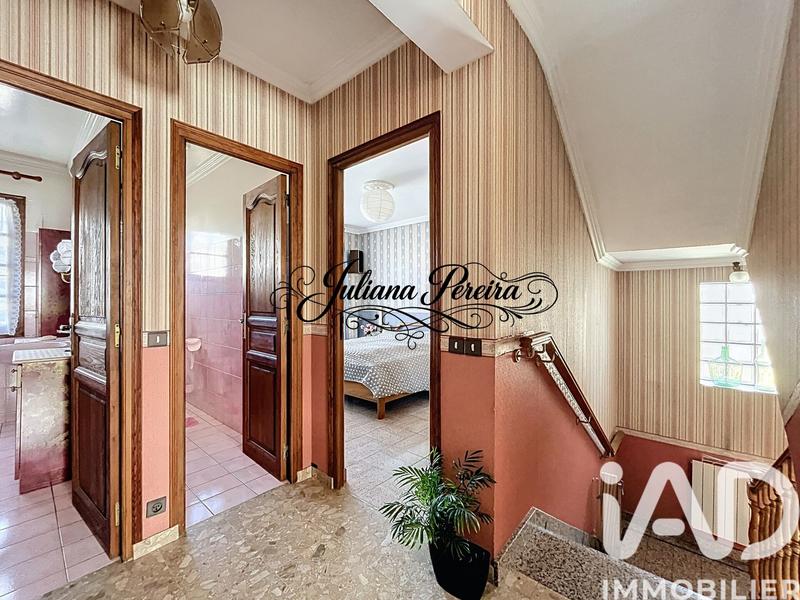 Maison - 172 m² - 7 pièces