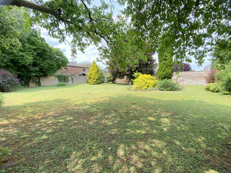 Maison - 181 m² - 8 pièces