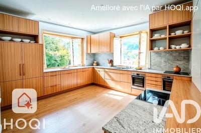 Appartement - 84 m² - 4 pièces