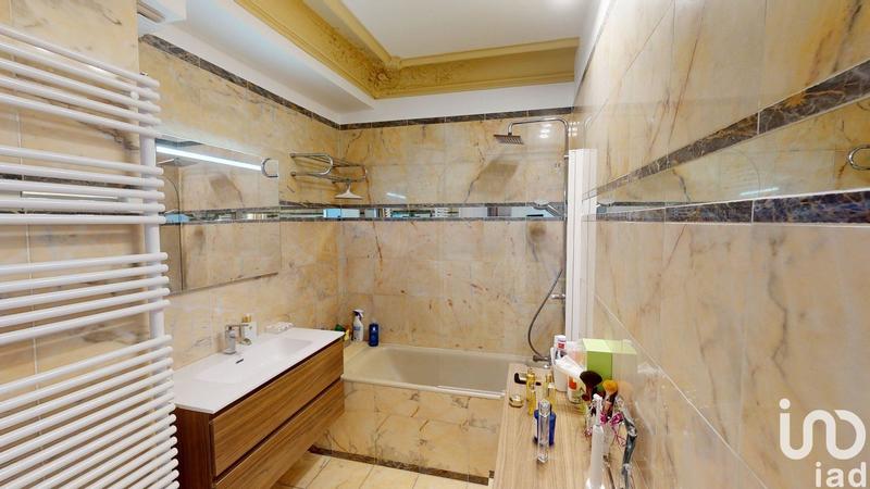 Appartement - 86 m² - 4 pièces