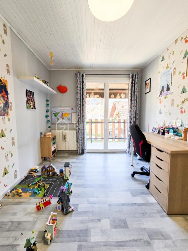 Maison - 105 m² - 4 pièces