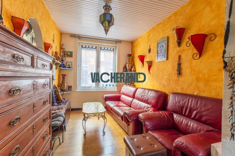 Maison - 96 m² - 5 pièces