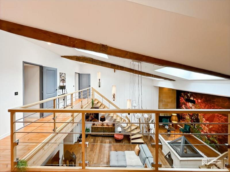 Maison - 215 m² - 4 pièces