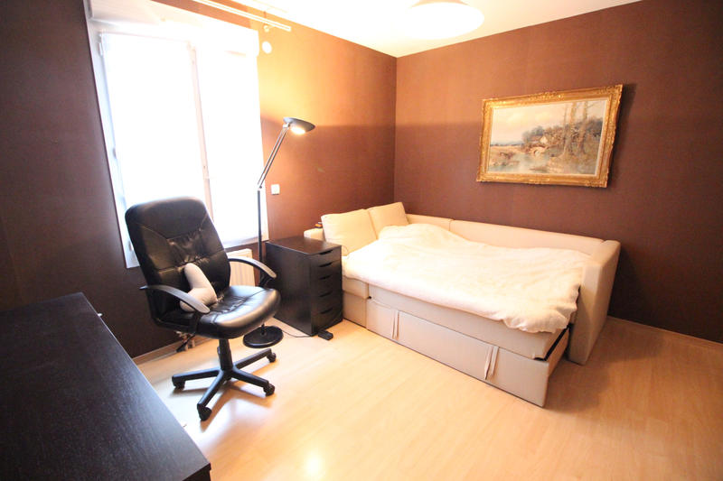 Maison - 180 m² - 7 pièces