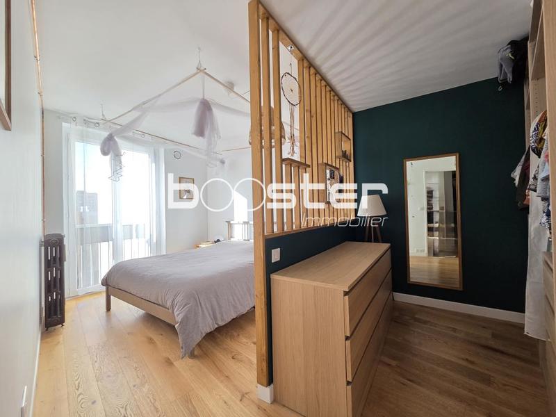 Appartement ancien - 83 m² - 4 pièces