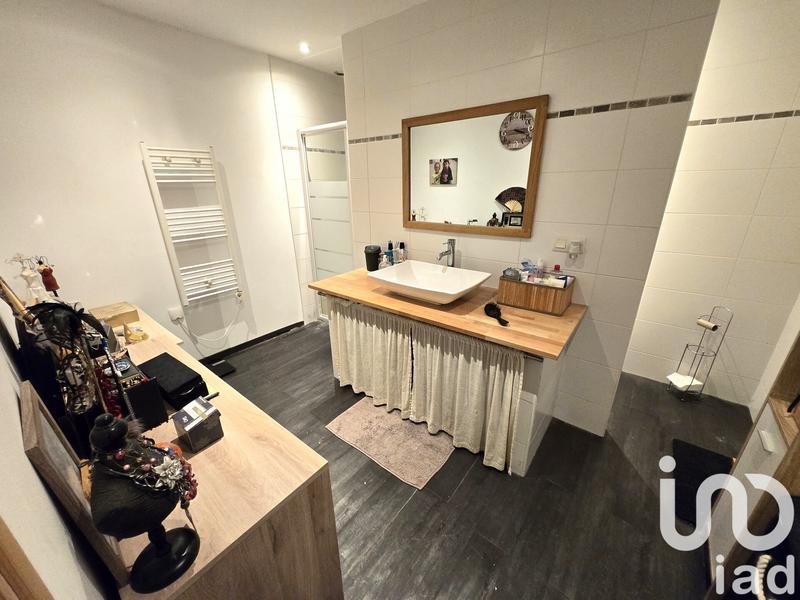 Maison - 135 m² - 6 pièces