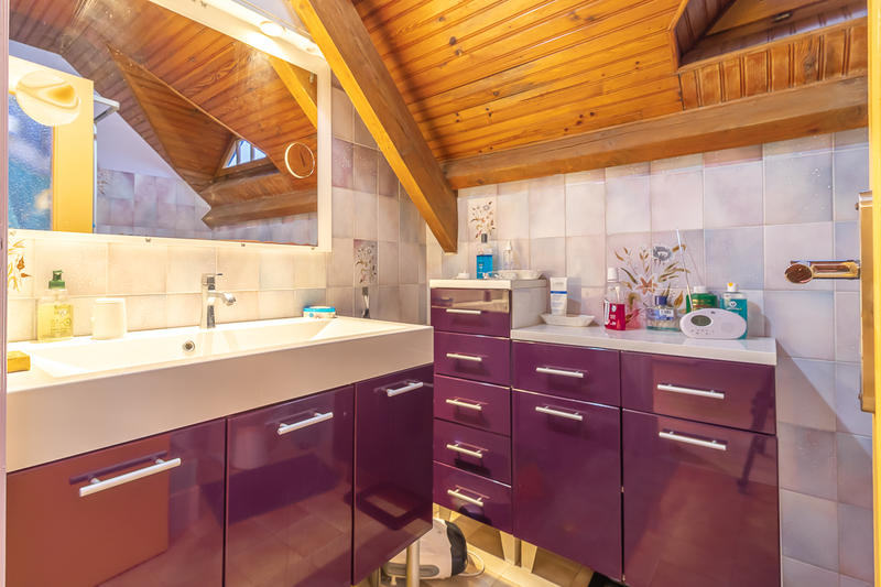 Maison - 137 m² - 6 pièces