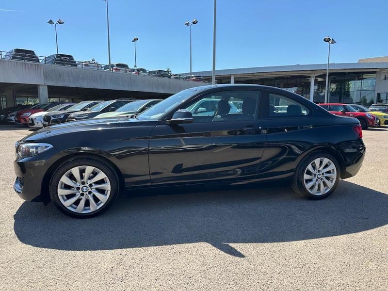 Bmw Serie 2 (F22) Coupe 218d Lounge Bva8