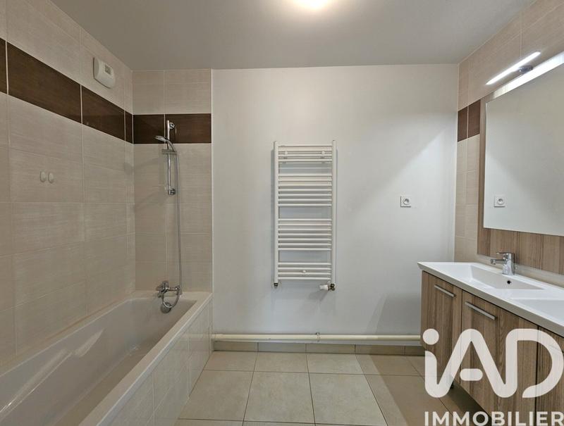Appartement - 82 m² - 4 pièces