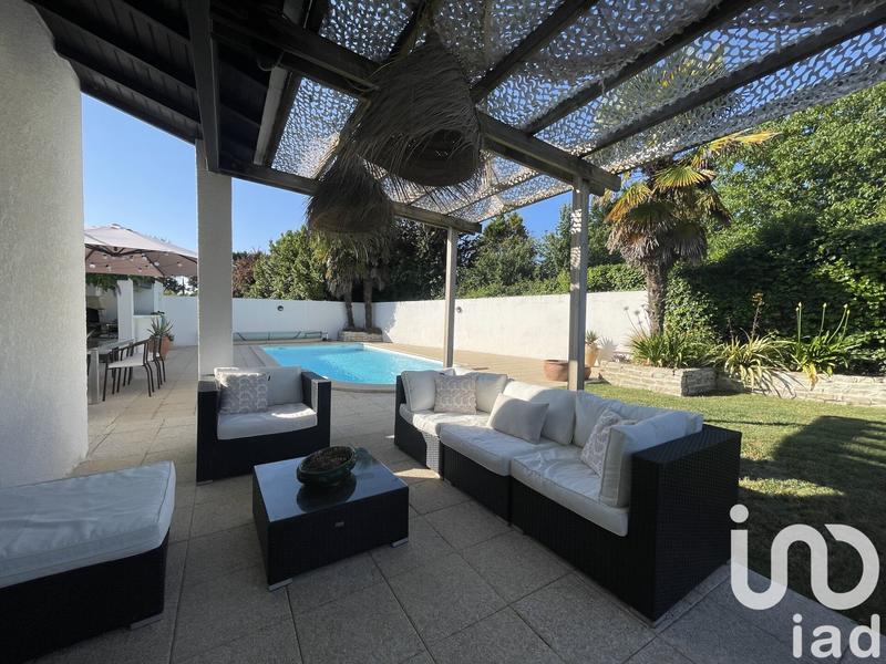 Maison - 94 m² - 4 pièces