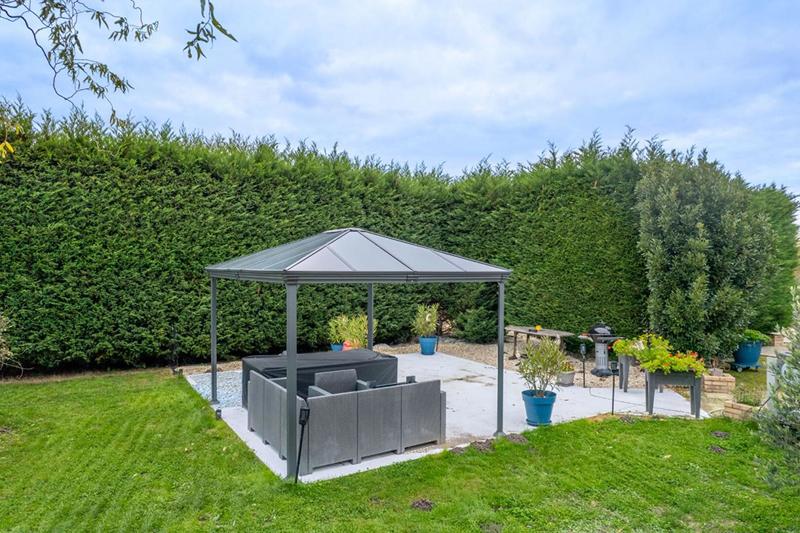 Maison - 111 m² - 6 pièces