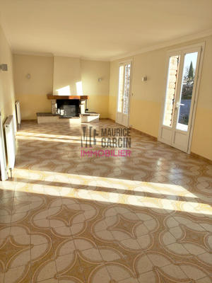 Maison - 143 m² - 5 pièces