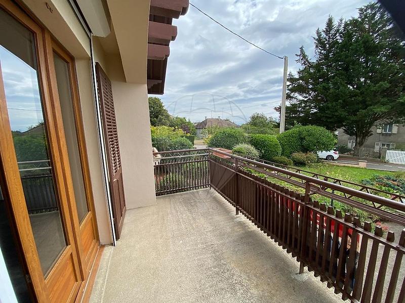 Maison - 135 m² - 6 pièces