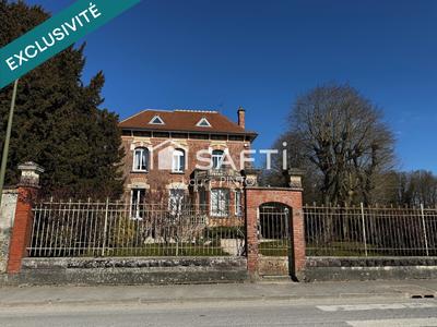 Maison de maîtres - 200 m² - 8 pièces