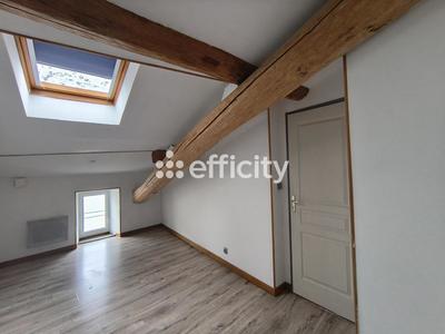 Maison - 63 m² - 4 pièces