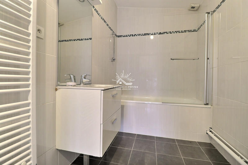 Appartement - 68 m² - 2 pièces