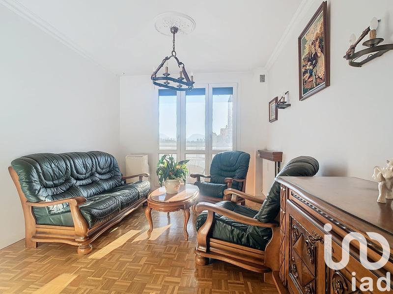 Appartement - 79 m² - 3 pièces