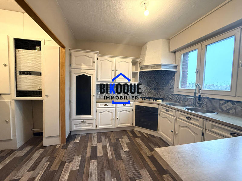 Appartement - 98 m² - 4 pièces