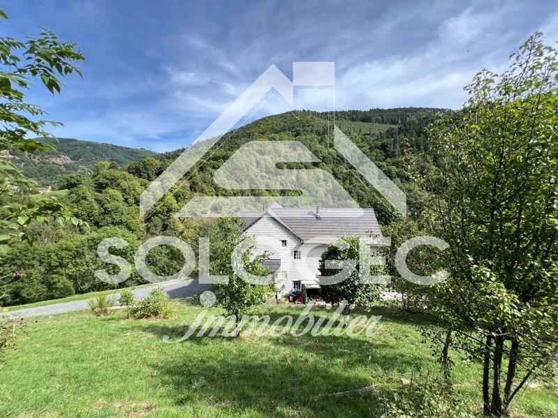 Maison contemporaine - 235 m² - 8 pièces