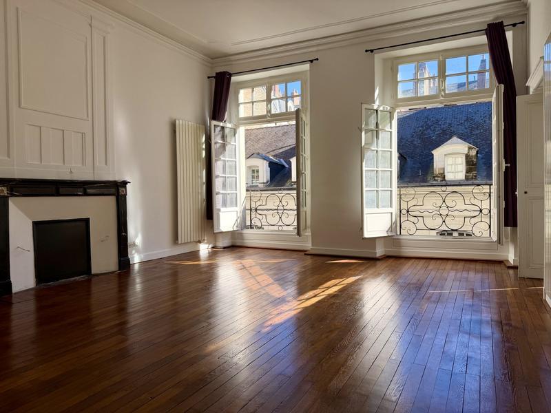 Appartement - 115 m² - 3 pièces