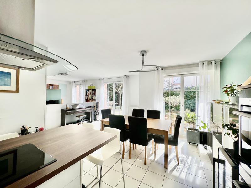 Maison - 113 m² - 6 pièces