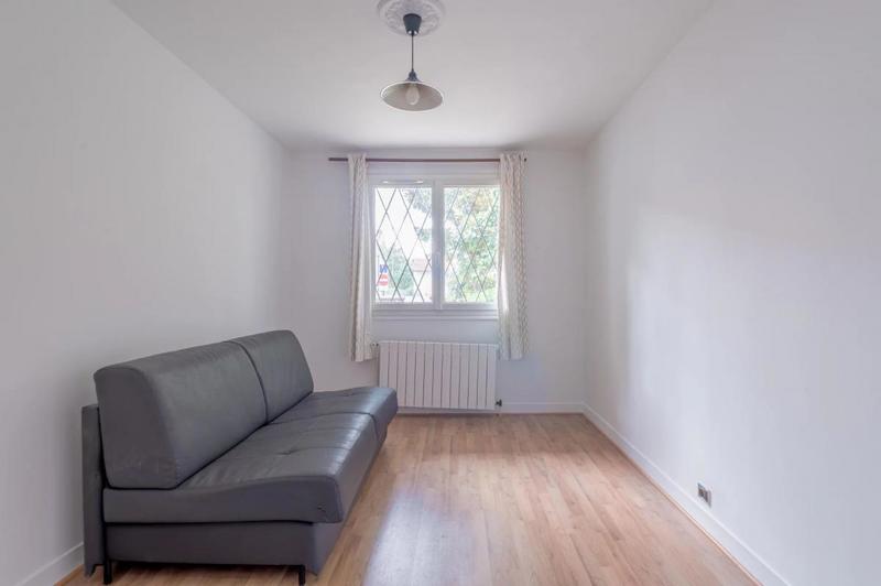 Maison - 280 m² - 10 pièces