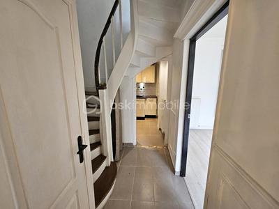 Maison - 70 m² - 4 pièces